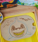 Rekin do karmienia - wysypywanka rekin do karmienia głodny rekin. Wkładka do stolika Ikea flisat. 